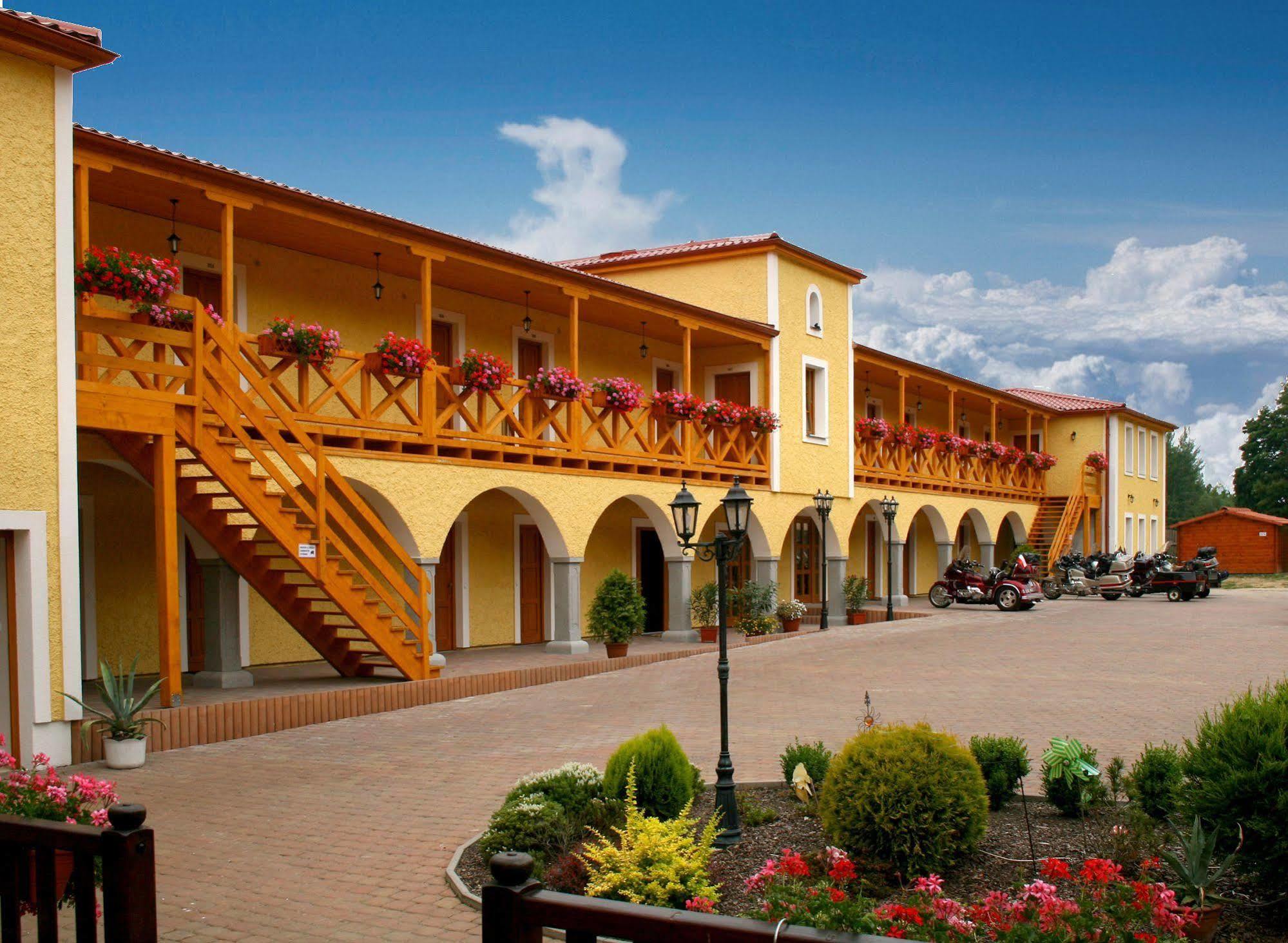 Hotel Resort Stein Cheb Exterior photo
